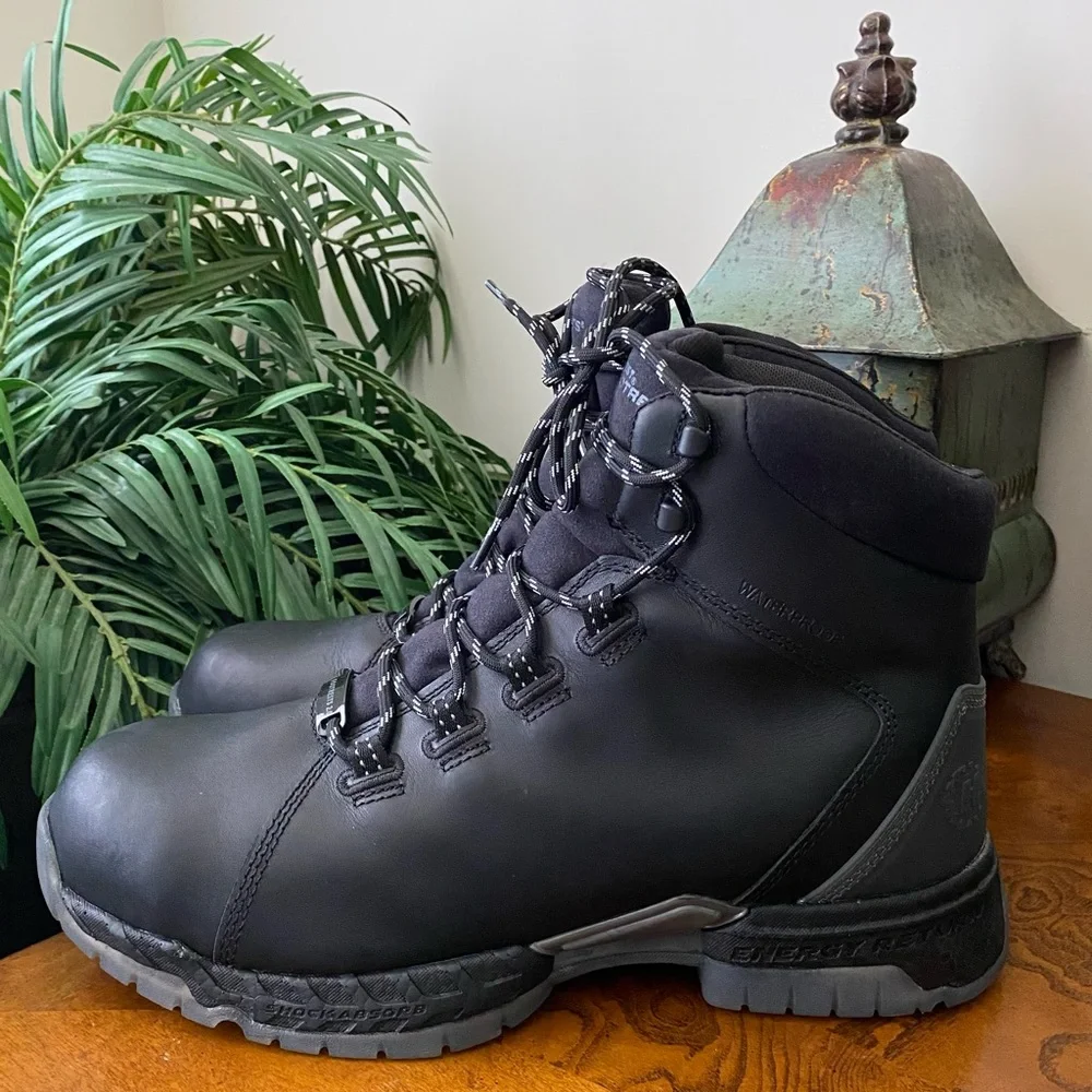 Footrests by Hytest Men's 2.0 Xergy WP Safety Boot